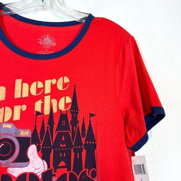 Disneyland T-Shirt Top Red I'm Here for the Photos Disney Parks Large - Picture 4 of 7